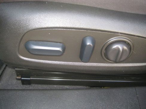 Used 2023 Chevrolet Malibu RS image 15