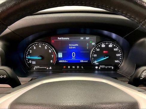 Used 2023 Ford Explorer Limited AWD/4WD image 28