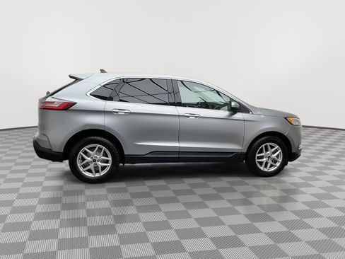 Used 2021 Ford Edge SEL w/ Cargo Accessory Package image 39
