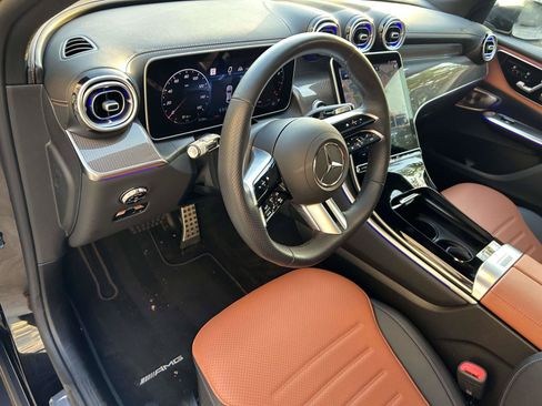 Certified 2025 Mercedes-Benz GLC 300 4MATIC image 21