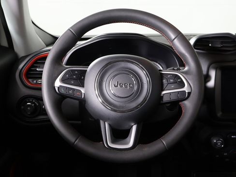 Used 2023 Jeep Renegade Trailhawk w/ Trailer Tow Group image 33