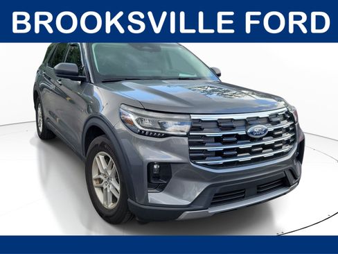 Used 2026 Ford Explorer Active w/ Active Comfort Package RWD image 1