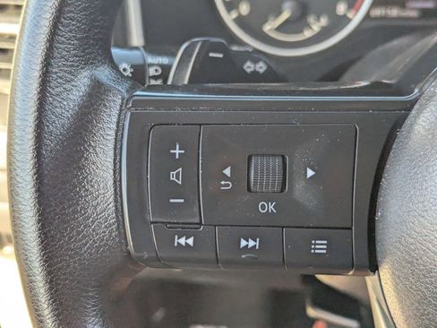 Certified 2023 Nissan Rogue S image 29