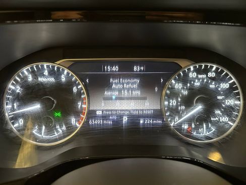Used 2022 Nissan Pathfinder S AWD/4WD image 10