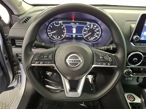 Used 2023 Nissan Sentra SV image 24
