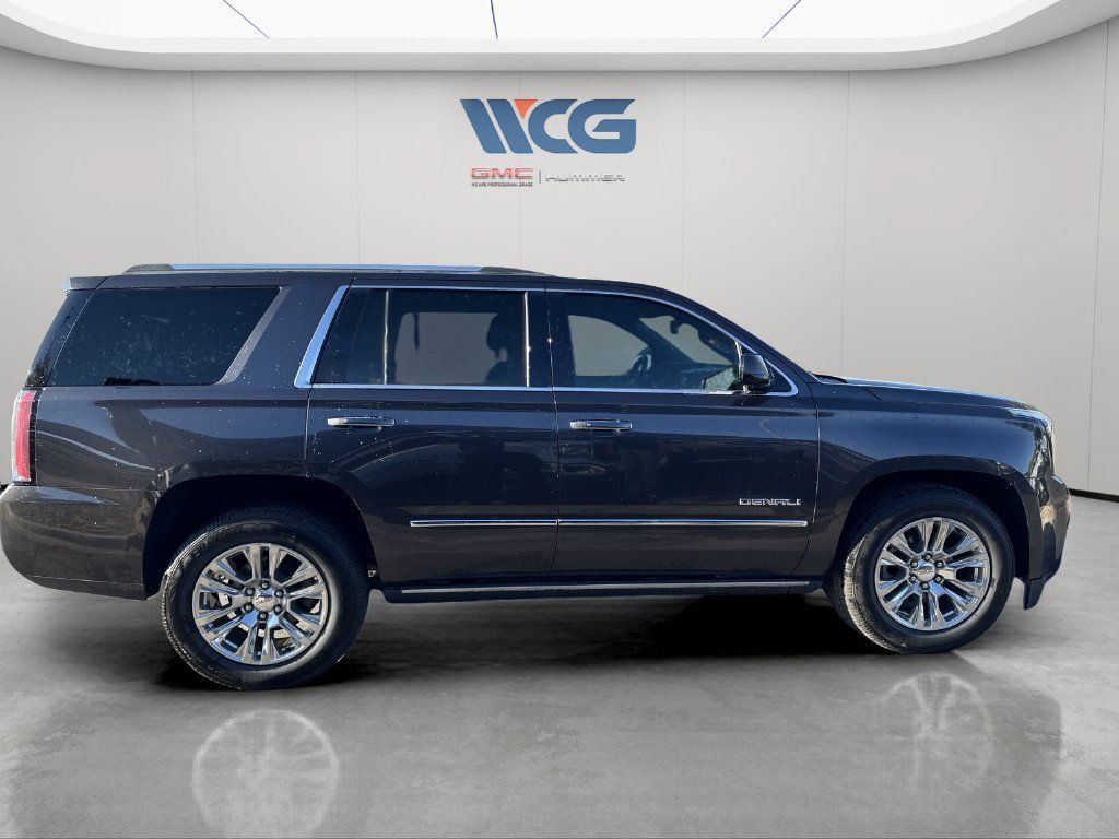 Used 2018 GMC Yukon Denali w/ Denali Ultimate Package AWD/4WD image 2