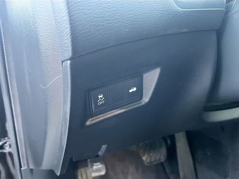 Used 2024 INFINITI Q50 Luxe w/ Cargo Package image 10