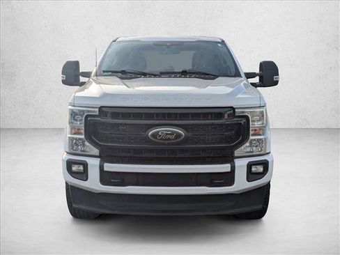 Used 2022 Ford F250 XLT w/ Black Appearance Package image 2
