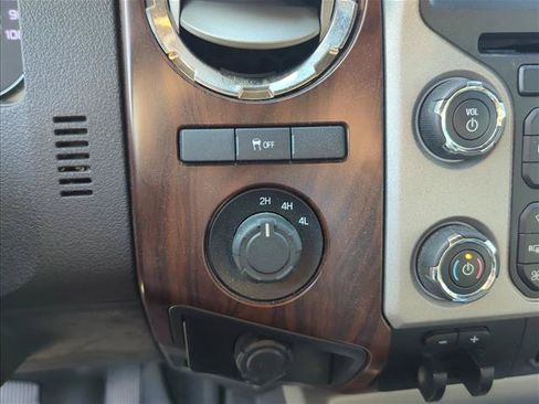 Used 2015 Ford F250 Lariat AWD/4WD image 22