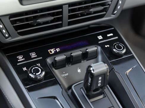 New 2026 Porsche 911 Carrera 4S image 27