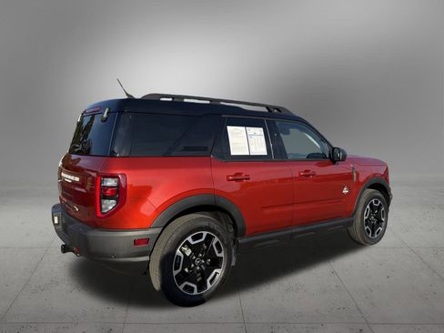 Used 2024 Ford Bronco Sport Outer Banks w/ Tech Package image 4