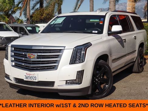 Used 2017 Cadillac Escalade ESV Platinum AWD/4WD image 4
