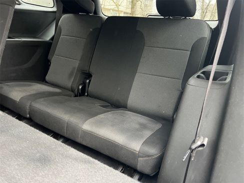 Used 2019 Chevrolet Traverse LS image 13