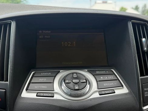 Used 2014 Nissan Maxima 3.5 SV w/ Cold Package FWD image 17