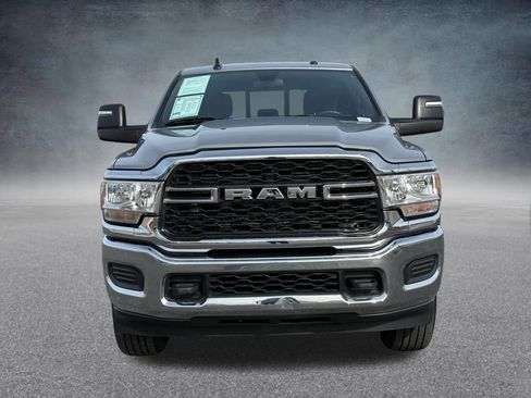 Used 2024 RAM 2500 Tradesman w/ Chrome Appearance Group image 9
