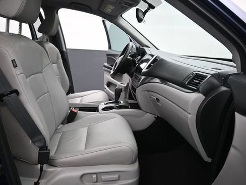 Certified 2017 Honda Pilot EX-L image 24