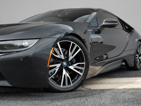 Used 2015 BMW i8 AWD/4WD image 22