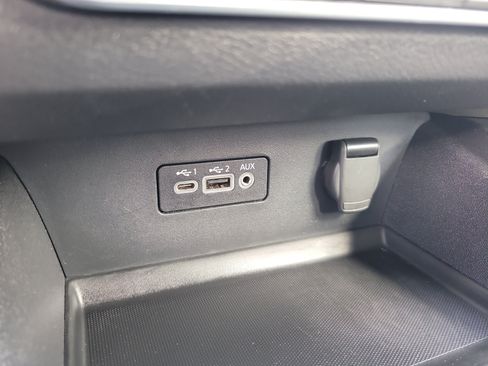 Used 2025 Nissan Altima 2.5 SV FWD image 23