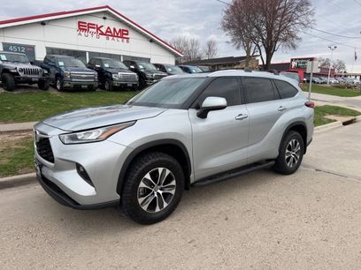 Used 2020 Toyota Highlander XLE