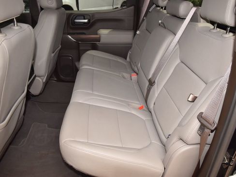 Used 2021 GMC Sierra 1500 SLT AWD/4WD image 14