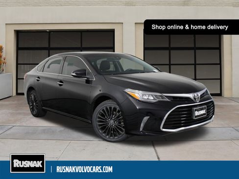 Used 2017 Toyota Avalon Touring image 1