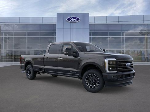 New 2026 Ford F250 Platinum w/ FX4 Off-Road Package image 7