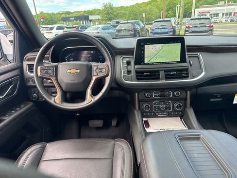 Used 2024 Chevrolet Tahoe High Country w/ Premium Package AWD/4WD image 22
