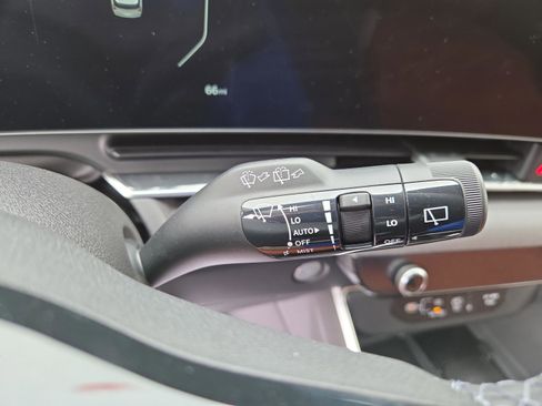 New 2026 Kia Carnival SX FWD image 15