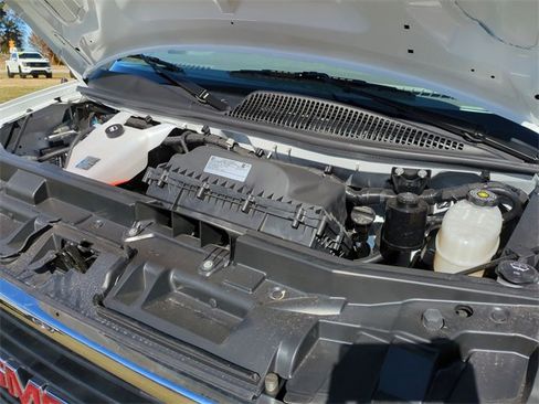 New 2025 GMC Savana 3500 Extended w/ Power Convenience Package image 24