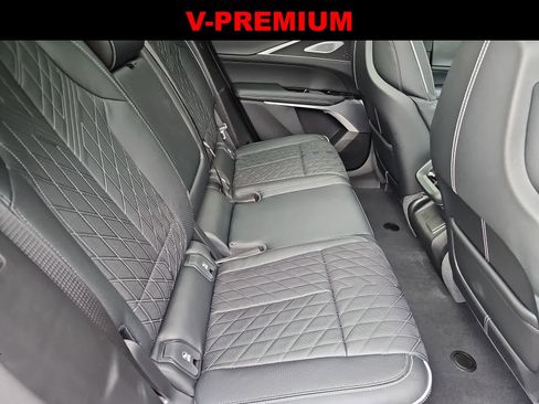 Used 2026 Cadillac Lyriq V w/ LPO, Floor Liner Package AWD/4WD image 17