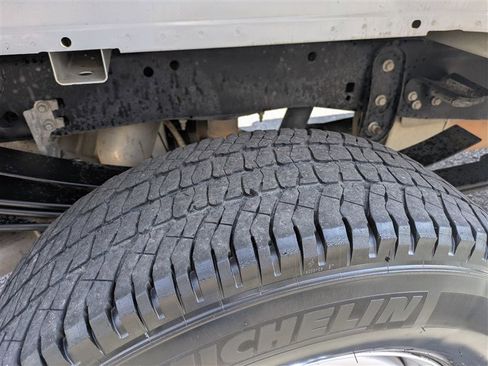 Used 2023 Ford F250 XL w/ XL Chrome Package image 15