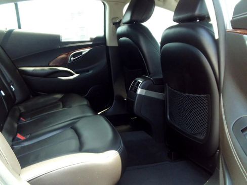 Used 2011 Buick LaCrosse CXL FWD image 21