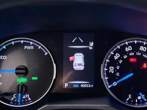 Used 2021 Toyota RAV4 XLE w/ Convenience Package AWD/4WD image 22