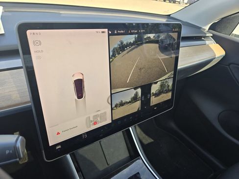 Used 2020 Tesla Model Y Long Range AWD/4WD image 17