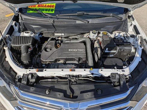 Used 2018 Chevrolet Equinox Premier image 40