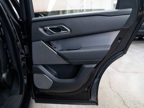 Used 2023 Land Rover Range Rover Velar HST image 21