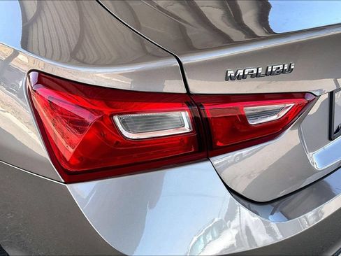 Used 2023 Chevrolet Malibu LT FWD image 22