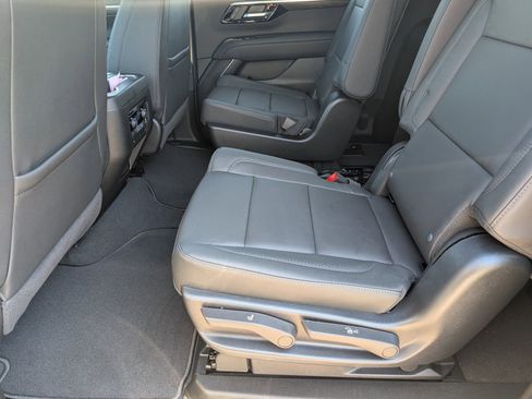 New 2026 Chevrolet Suburban LT w/ Comfort Package image 11