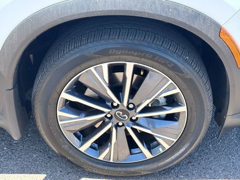 Certified 2026 INFINITI QX60 Luxe w/ Cargo Package FWD image 8