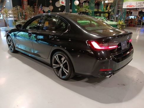 Certified 2023 BMW 330i xDrive Sedan w/ Premium Package AWD/4WD image 8