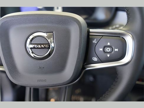 New 2025 Volvo XC40 B5 Core w/ Protection Package Premier image 13