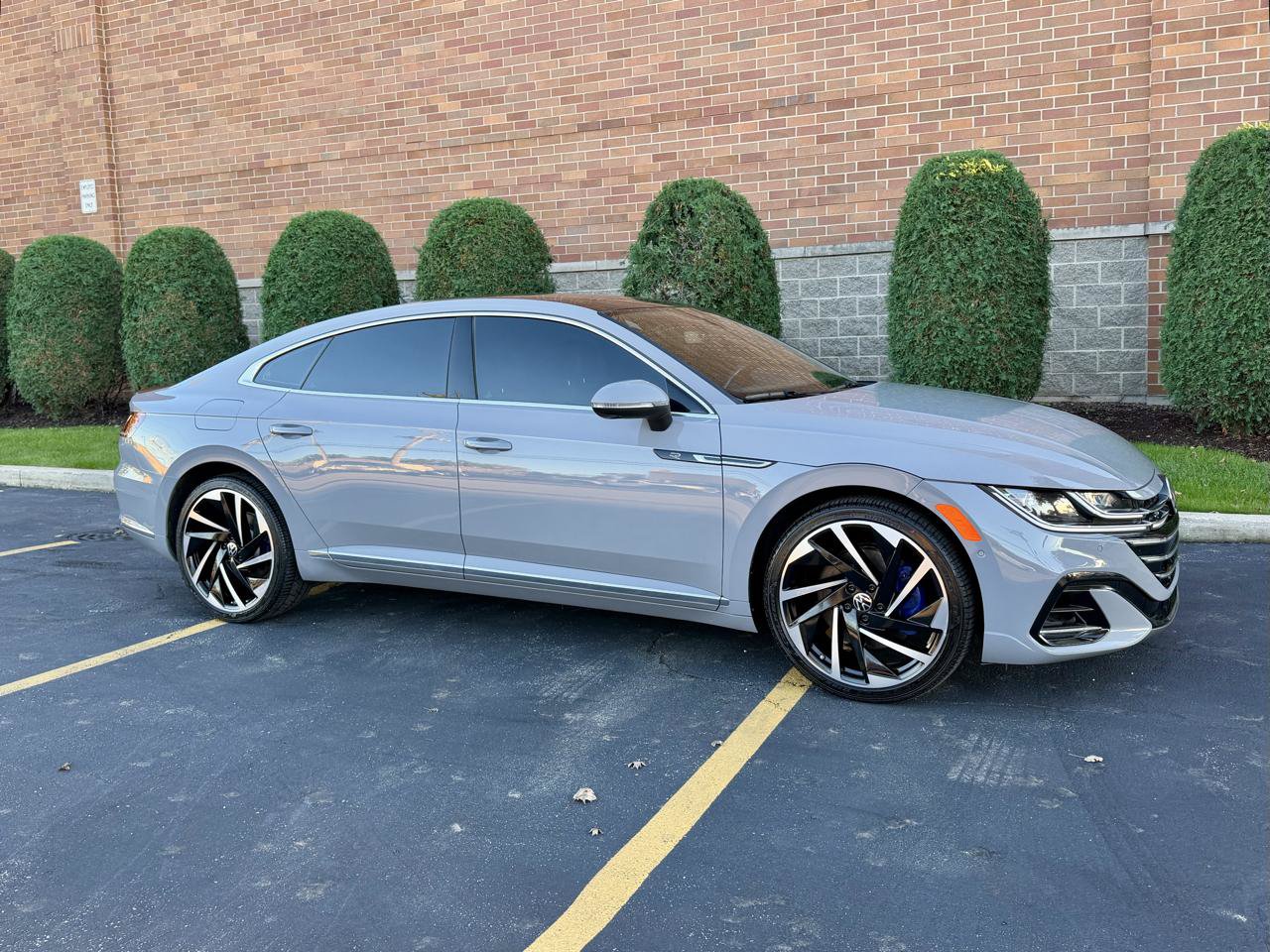Used 2023 Volkswagen Arteon SEL Premium AWD/4WD image 39
