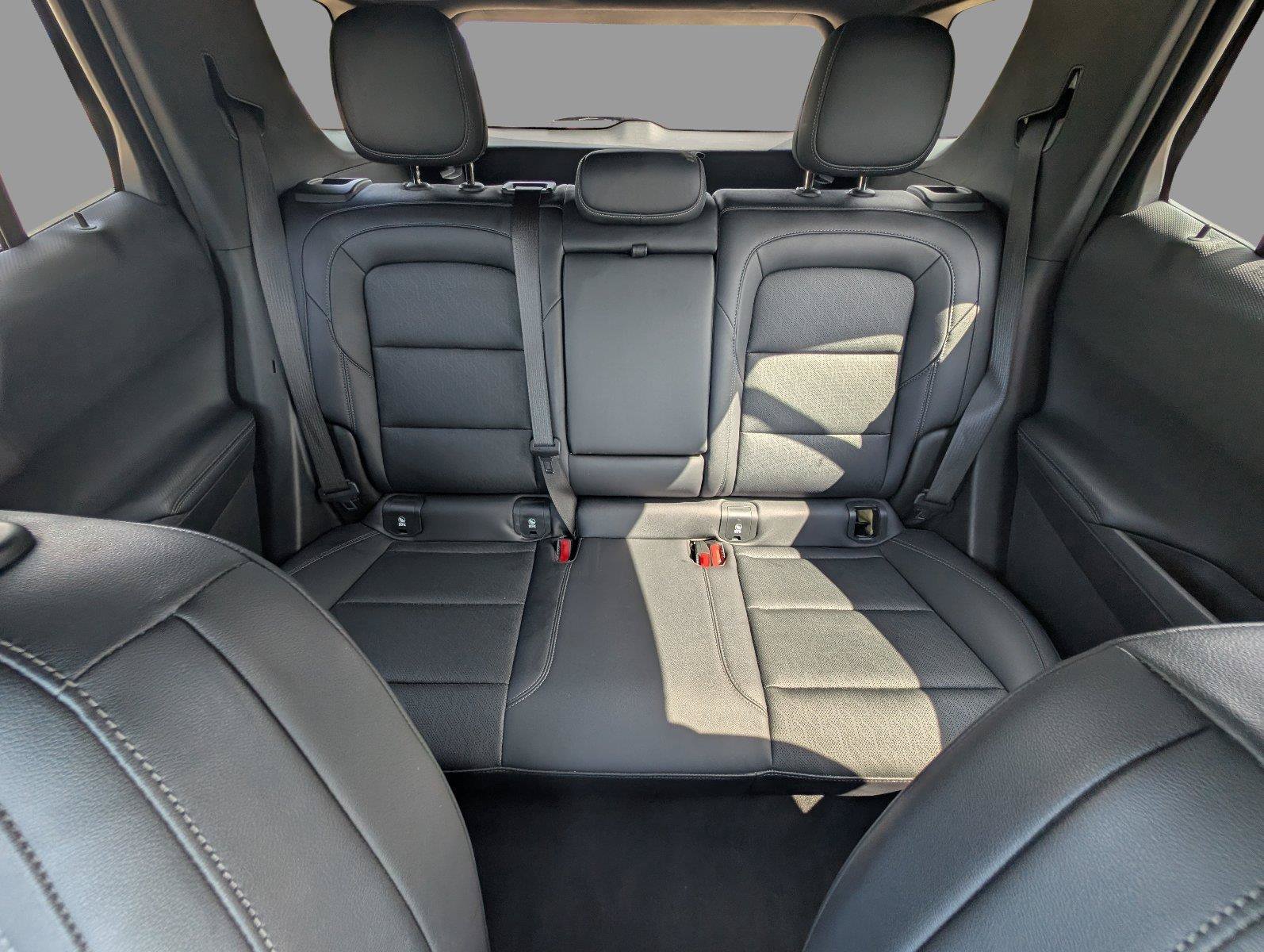 Used 2025 Chevrolet Equinox LT w/ Convenience Package II FWD image 34