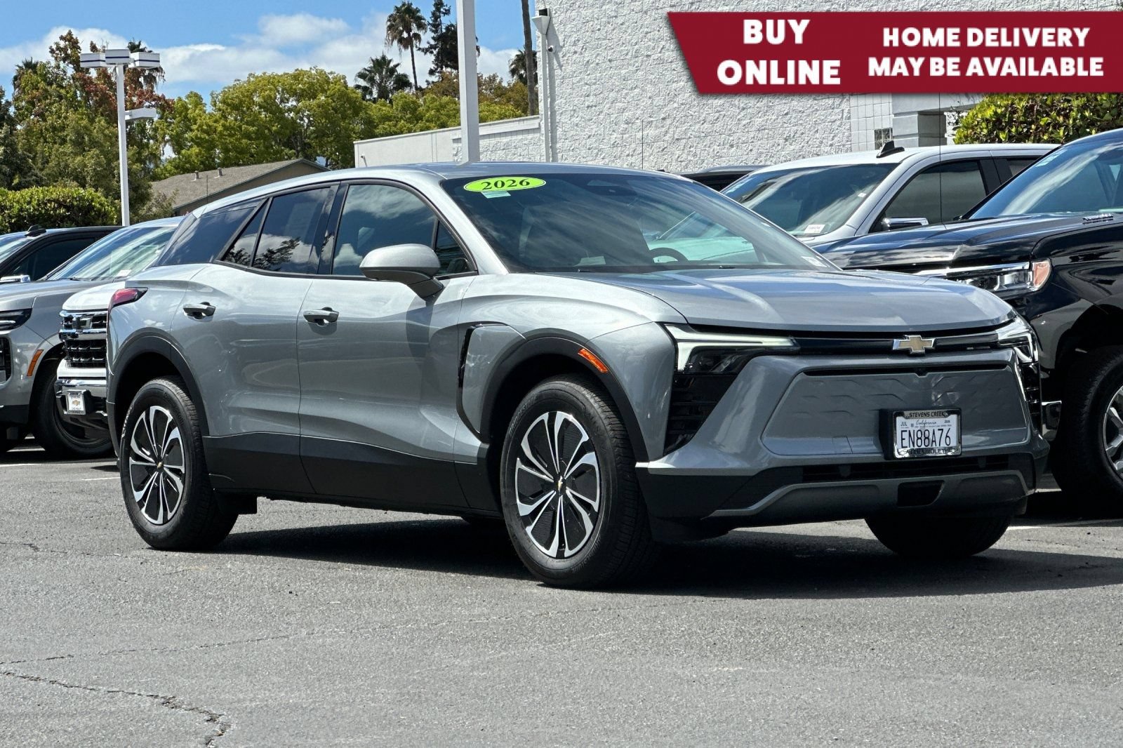 Used 2026 Chevrolet Blazer EV LT FWD image 1