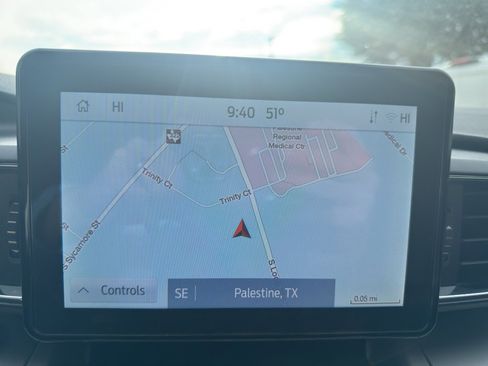 Used 2022 Ford Explorer XLT w/ Equipment Group 202A image 23