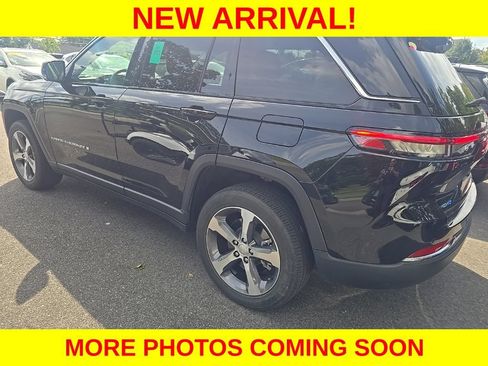Used 2023 Jeep Grand Cherokee 4WD 4xe w/ Luxury Tech Group II image 7