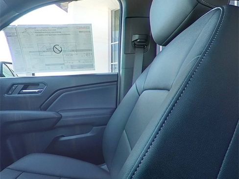 New 2026 GMC Canyon Elevation w/ Convenience Package image 26