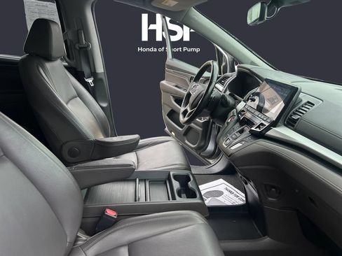 Used 2018 Honda Odyssey EX-L image 15