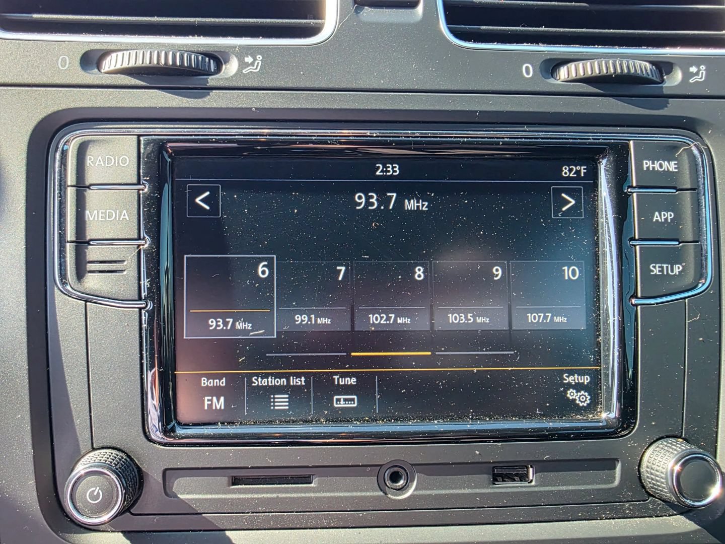 Used 2010 Volkswagen GTI 2-Door FWD image 13