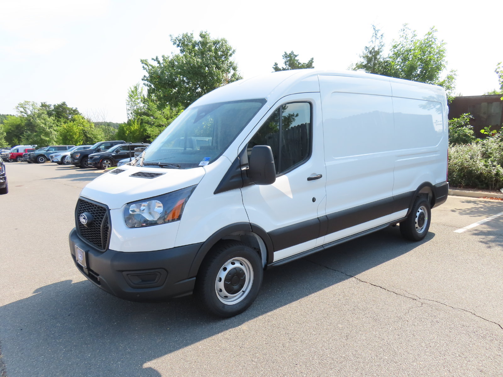 New 2027 Ford Transit 250 148 Medium Roof RWD image 3